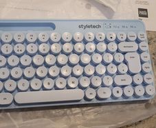 New Styletech mini wireless keyboard and mouse