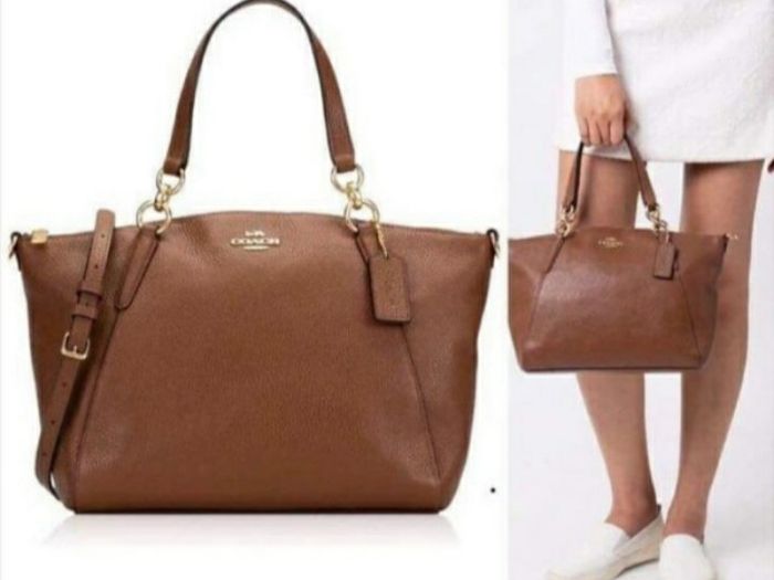Coach Kelsie Satchel  in Pebble Leather Crossbody Bag Medium Size, colour caramel, cards, dust bag included.