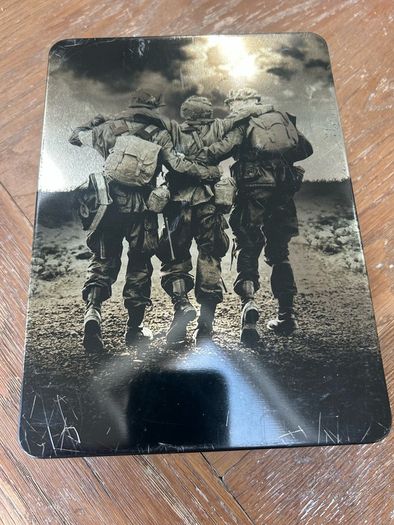 Band Of Brothers: Complete Series (Limited Edition Commemorative 6-Disc In Tin Box)