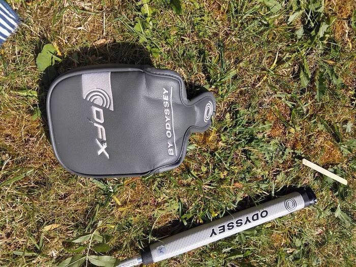 odyssey 2 ball blade putter