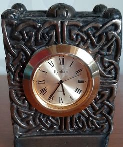 Vintage Jeanne Rynhart Turoe Stone Clock
