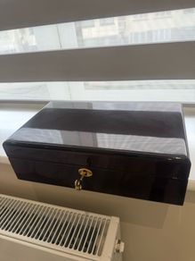 jewlery box Solid Wood