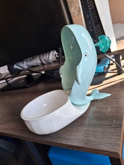 Haucoze Stylish Whale Designed Cookie/Storage Jar