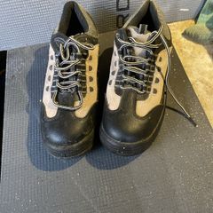 Safety shoes
