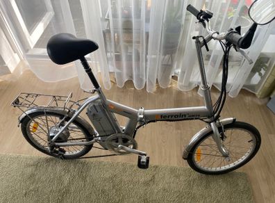 Folding e-bike