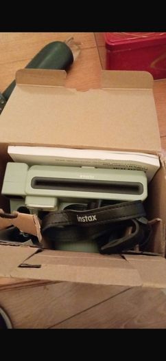 fujifilm instax wide 400 pistach camera