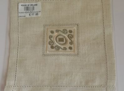 House Of Ireland Linen Siofra Cocktail Napkin NWT RRP E17.95. 1X15X15 cm