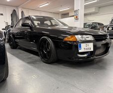 Nissan Skyline R32 RB25 Engine Swap