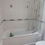 bath with chrome taps Image 9