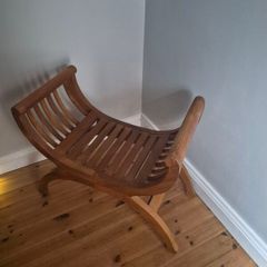 bedroom chair