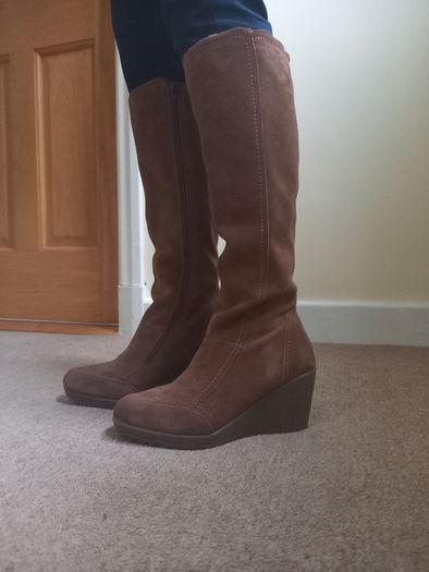 Suede long boots