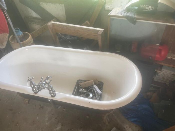 Cast Iron bath