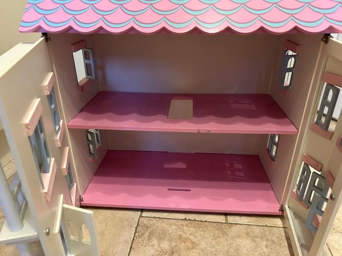 Fully Furnished Wooden Dolls House
