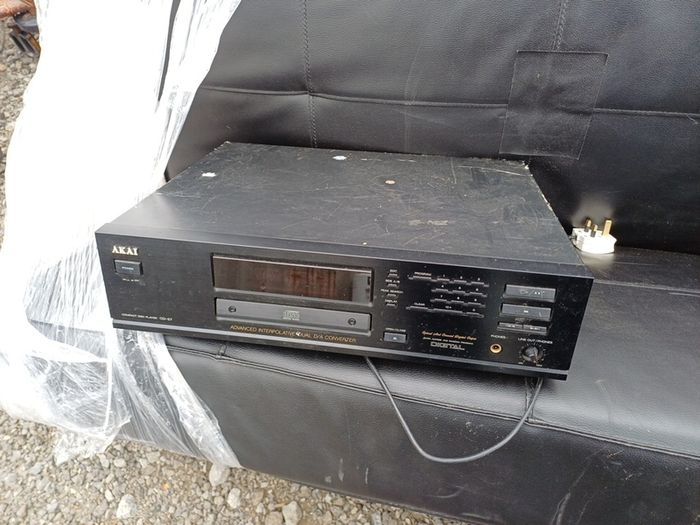 akai cd player