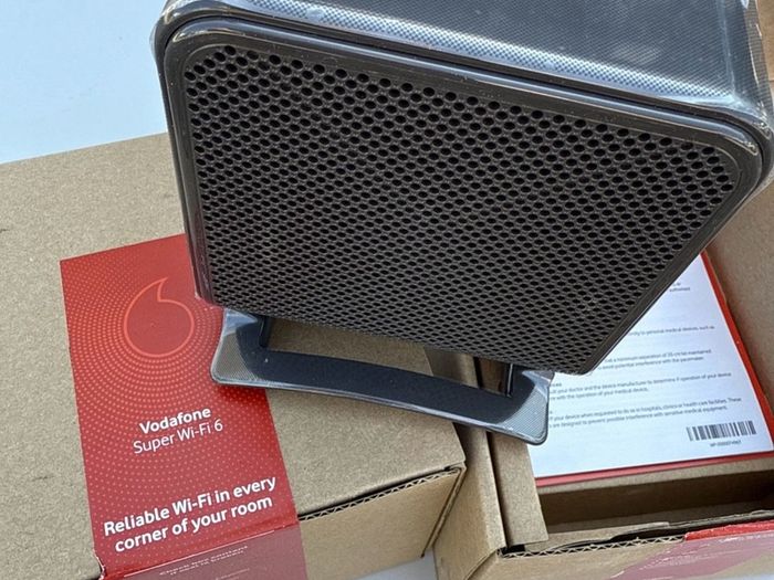Genuine Vodafone Super Wi-Fi 6 Extender - Mesh Node booster