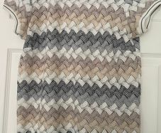 Geisha Lace Top - Size S -EU 36 - Neutral Zigzag Pattern