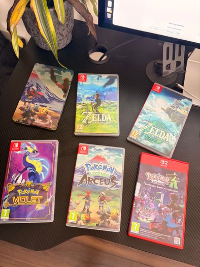 Switch 2 bundle with 5 games, 1 collectible game case and console carrying case