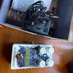 ElectroHarmonix EHX MOD11 Chorus/Vibrato/Flanger/Trem/Pitch/Phaser