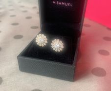 H Samuel earrings, flower design, vintage style