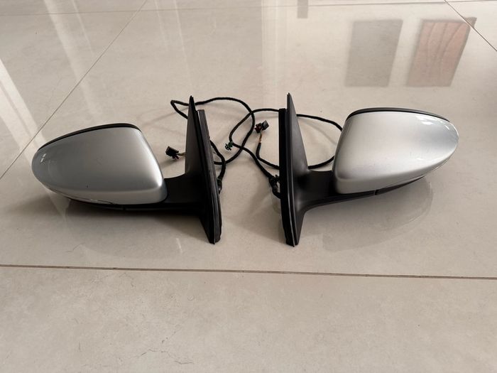 VW Passat Side Mirrors