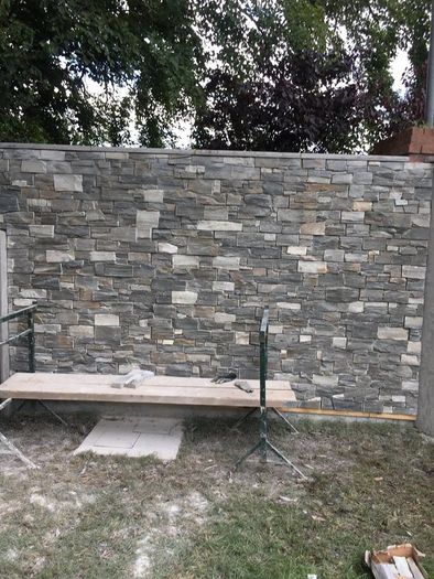 Bricklayer stonemason available