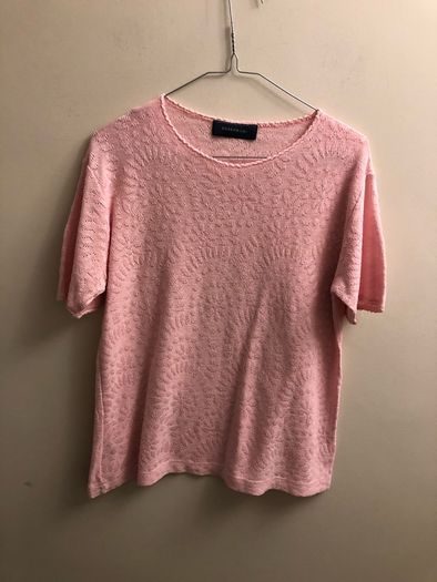 Pink top (medium)