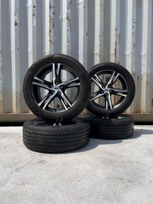 Genuine Volvo R-Design 19" Alloy Wheels