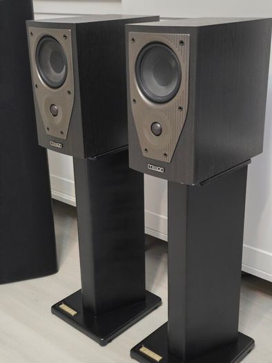 Mission M71 Bookshelf Speakers Quality hifi