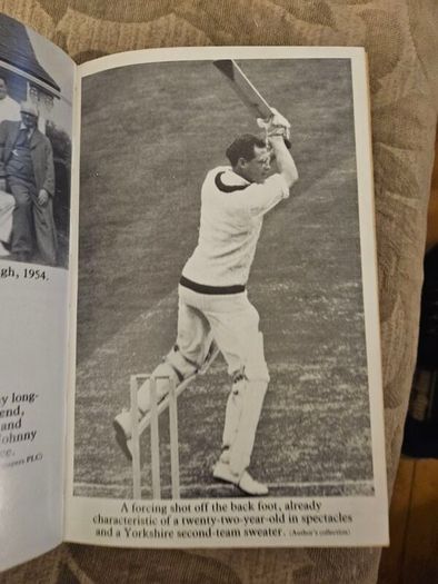 Boycott The Autobiography.  Geoffrey Boycott. Charnwood Large Type. Hardback In Good Condition.  See Photos For Same.
