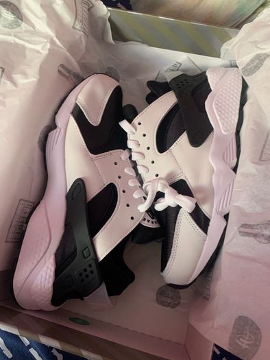 Nike huaraches
