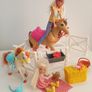 Barbie Hugs 'n' Horses Barbie and Chelsea Playset Image 2