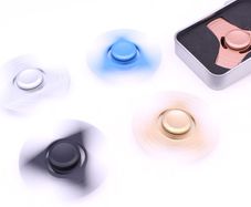 Fidget Finger Spinner Hand Ultimate Spin Aluminium EDC Bearing Stress Toys Gifts