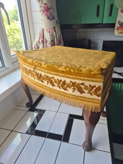 Vintage MidCentury 1950s Tapestry sewing box foorstool