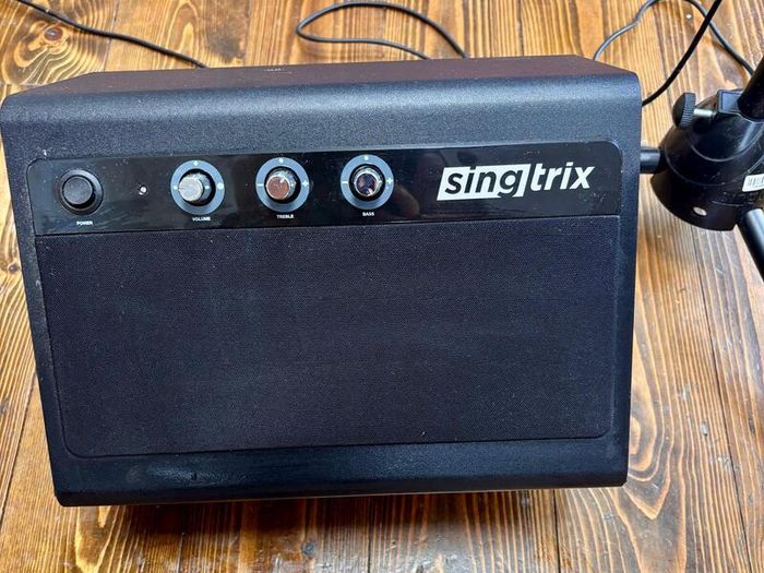 Singtrix Karaoke Party System - Excellent Condition