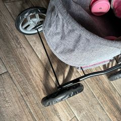 Dolls buggy