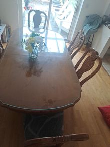 dining room table and chairs