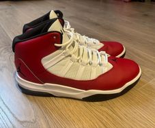 Jordan Max Aura Size 10 Uk