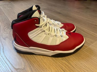 Jordan Max Aura Size 10 Uk
