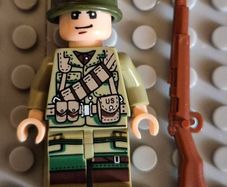Lego compatible, military figures, American infantry. 15 figures plus rifles.