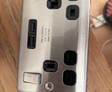 Twin socket with 2 usb ports