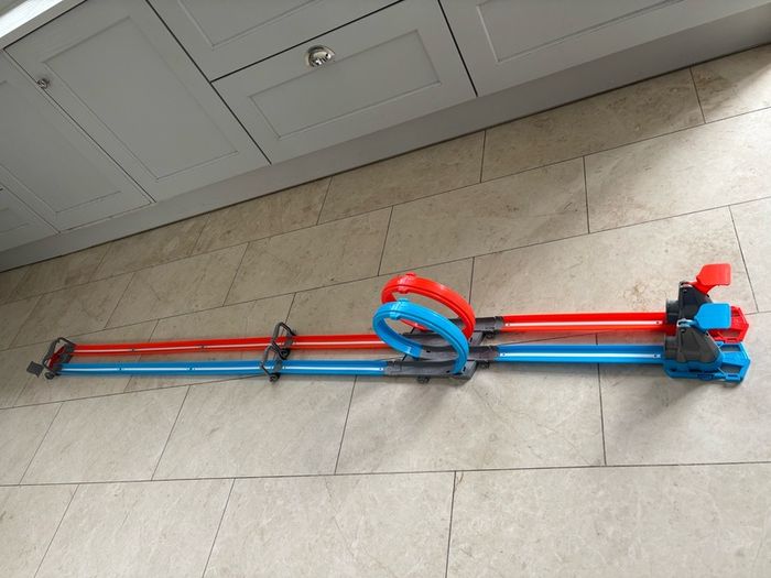 Hot wheels double loop track