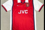 Arsenal 1998/1999 retro jersey