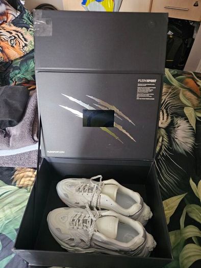 mens trainers