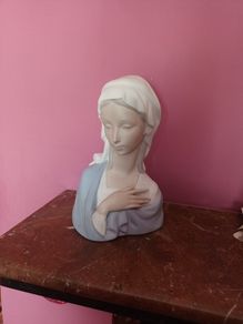 lladro  Madonna  ( Virgin Mary)