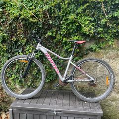 Ignite Mountain Bike Medium 17 inch Frame 27.5 inch Wheels