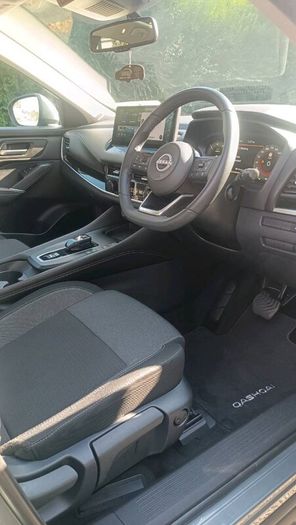 2023 Nissan Qashqai hybrid only 12k km.