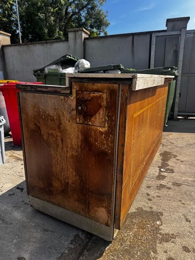 Bar Counter