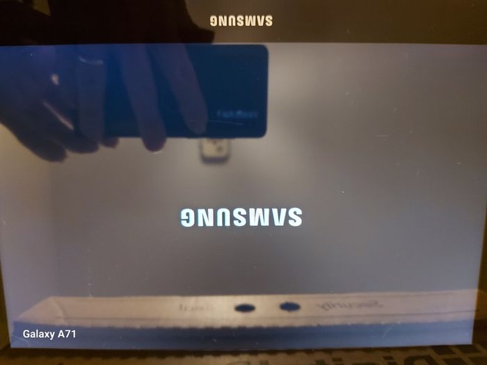 Samsung Galaxy Tab 2, GT-P5113, 16GB, and Preload with nearly 2 dozen childrens movies, in excellent condition