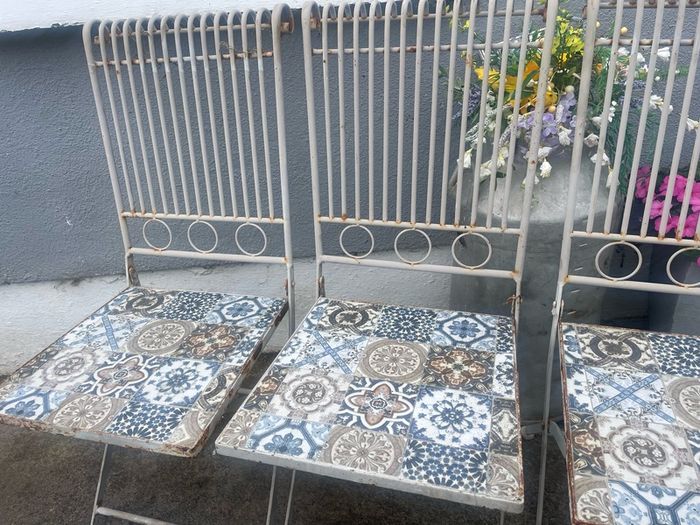 beautiful garden chairs