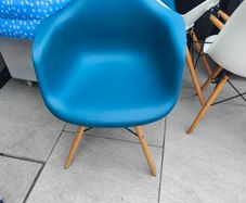 4 dinning chairs